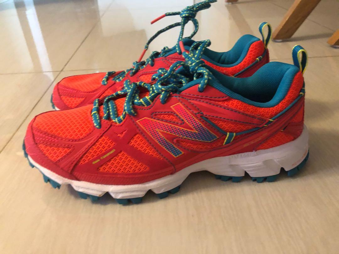 new balance running shoes hk