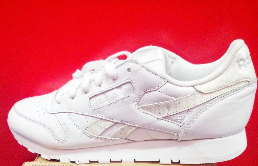 new reebok women's sneakers