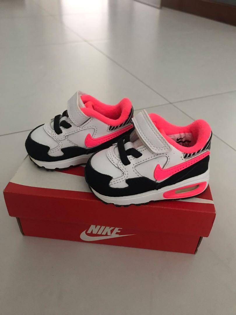 nike tennis shoes for baby girl