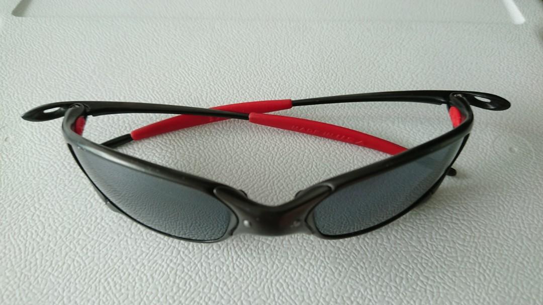Oakley Juliet Ducati 2025 | www.levitan.com