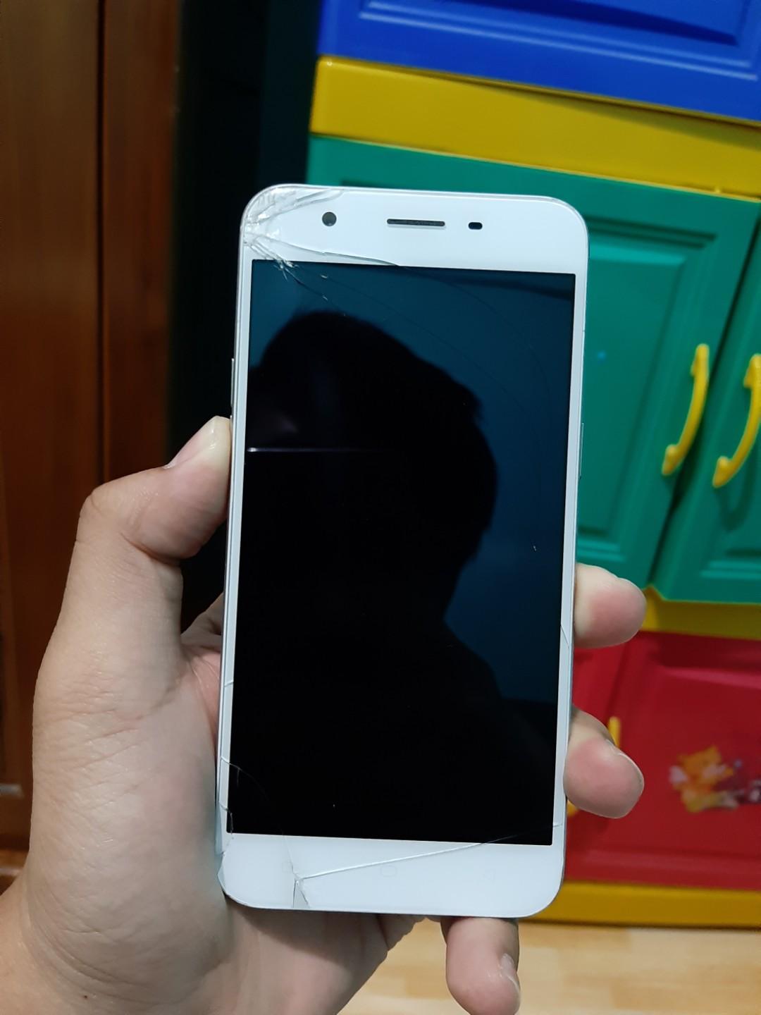 Oppo A39 3 32gb Telepon Seluler Tablet Ponsel Android Oppo Di Carousell Cara rekam layar hp oppo a71 biasanya hp oppo a71 gak bis buat rekam layar untuk bermain game gak bisa tapi di vidio kli ini. oppo a39 3 32gb