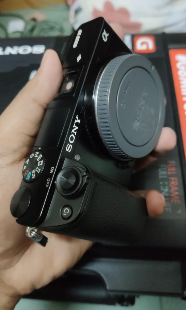 Sony A6000 body, Photography, Lens & Kits on Carousell