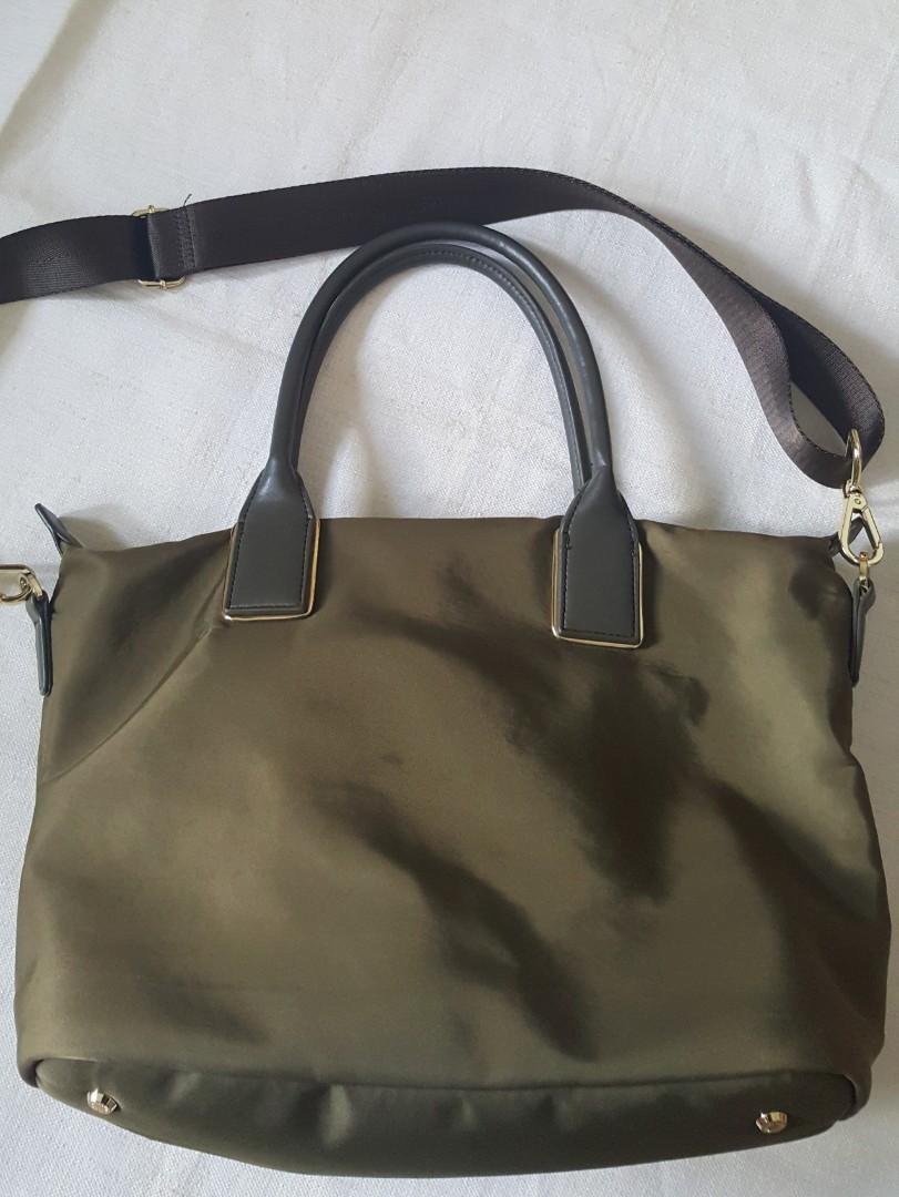 Jicksy ted sales baker bag