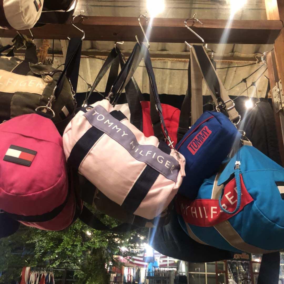 tommy hilfiger gym bags for women