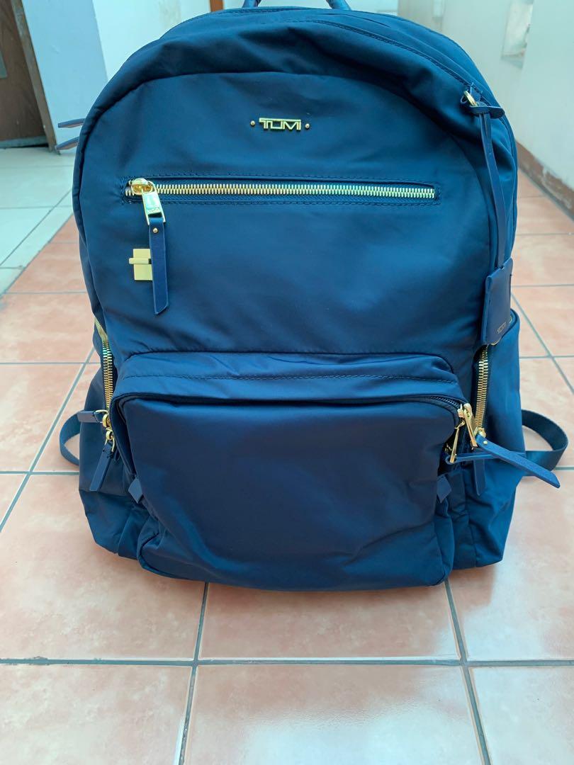 Tumi gandaria city top