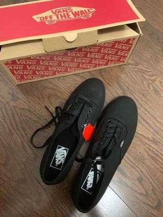 BRAND NEW VANS