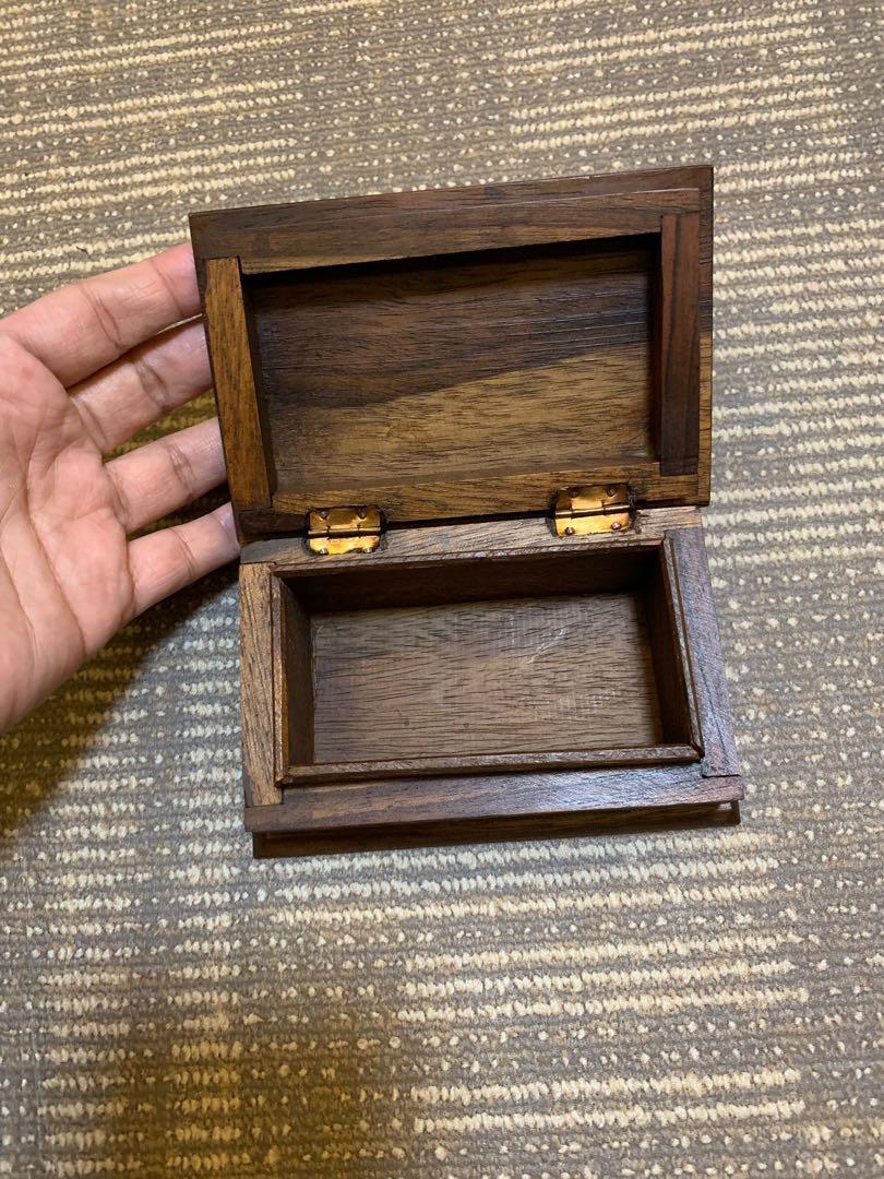 Antique design Jewelry/Key Box (Category: Accessory Holder, Box & Organizers) located in Pasig City. Submitted by mikebyme (Listing ID 243915847, Image 2). Description: (from Singapore).