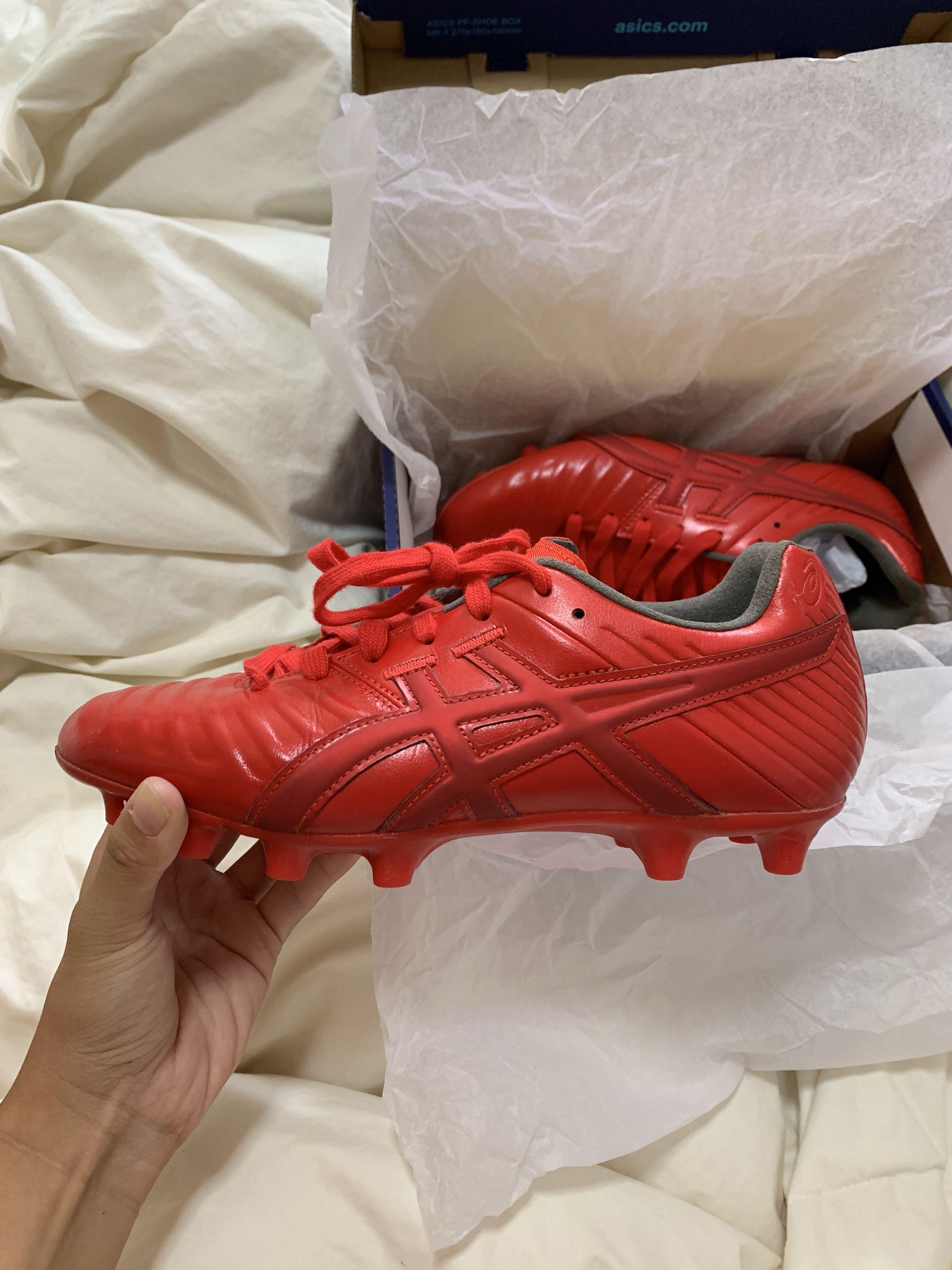 asics soccer boots singapore