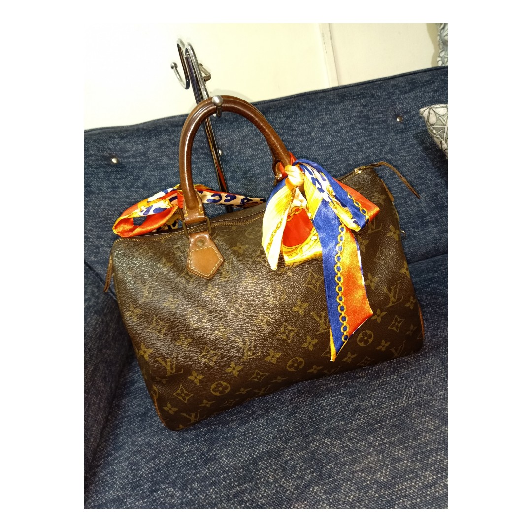 7 Sure Ways To Spot a Fake Louis Vuitton Speedy Bag  Bagaholic