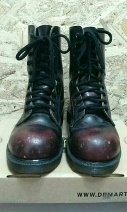 doc martens 1560