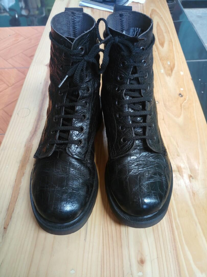 crocs martens