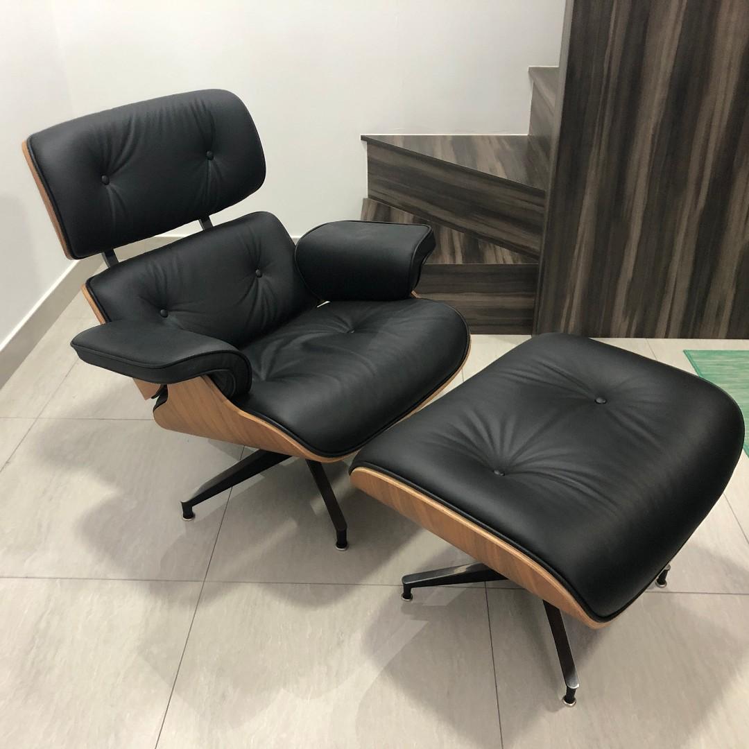 Forty two lounge sale chair