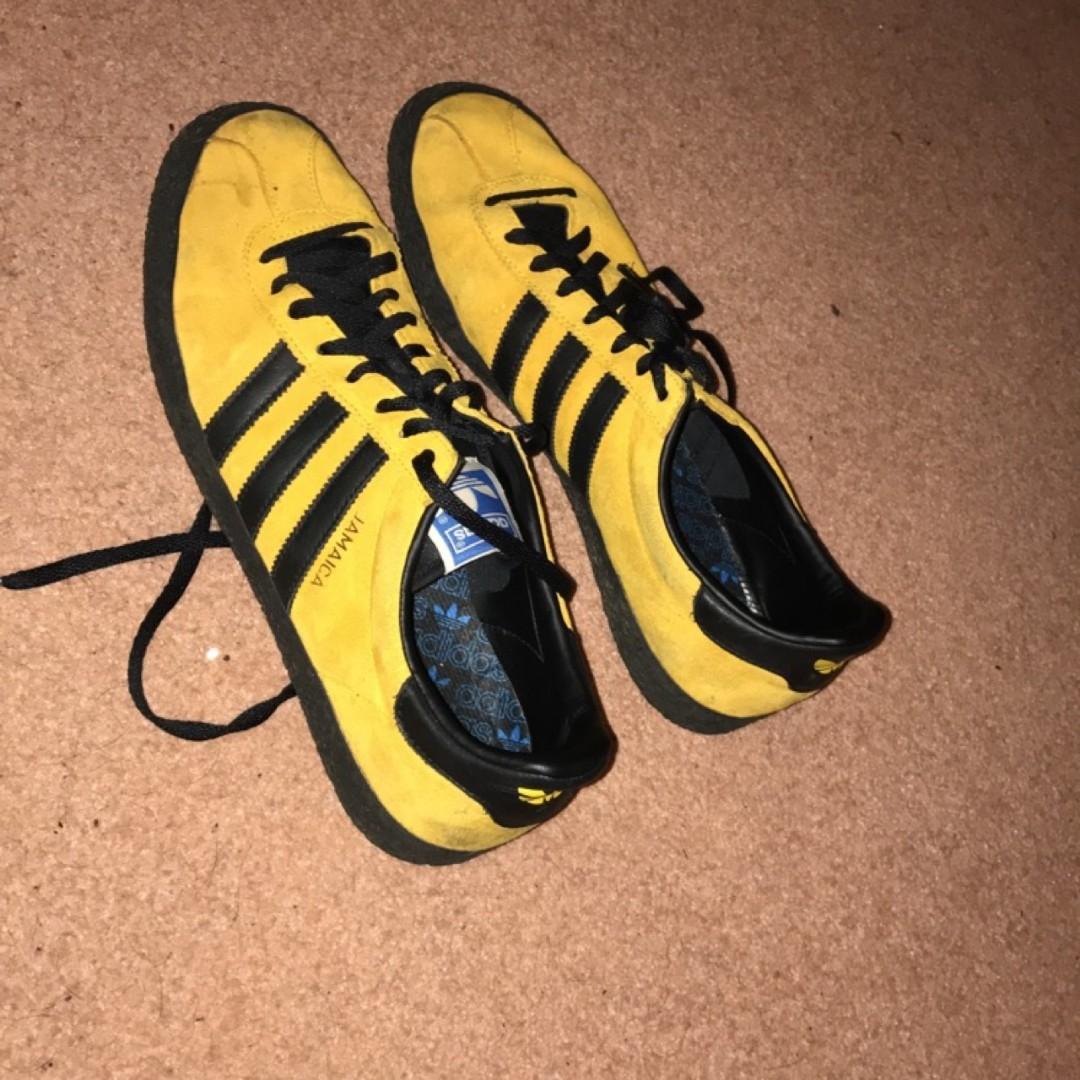 Sepatu top adidas jamaica