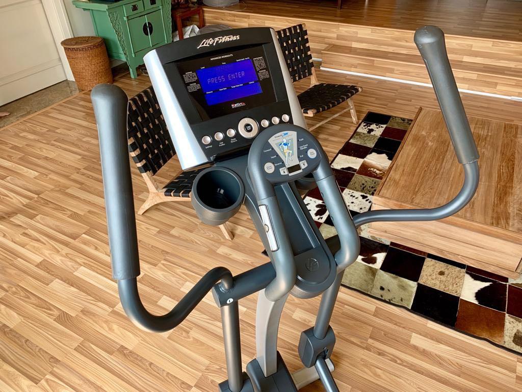 Life Fitness X3 Elliptical Cross Trainer Sports Sports Games