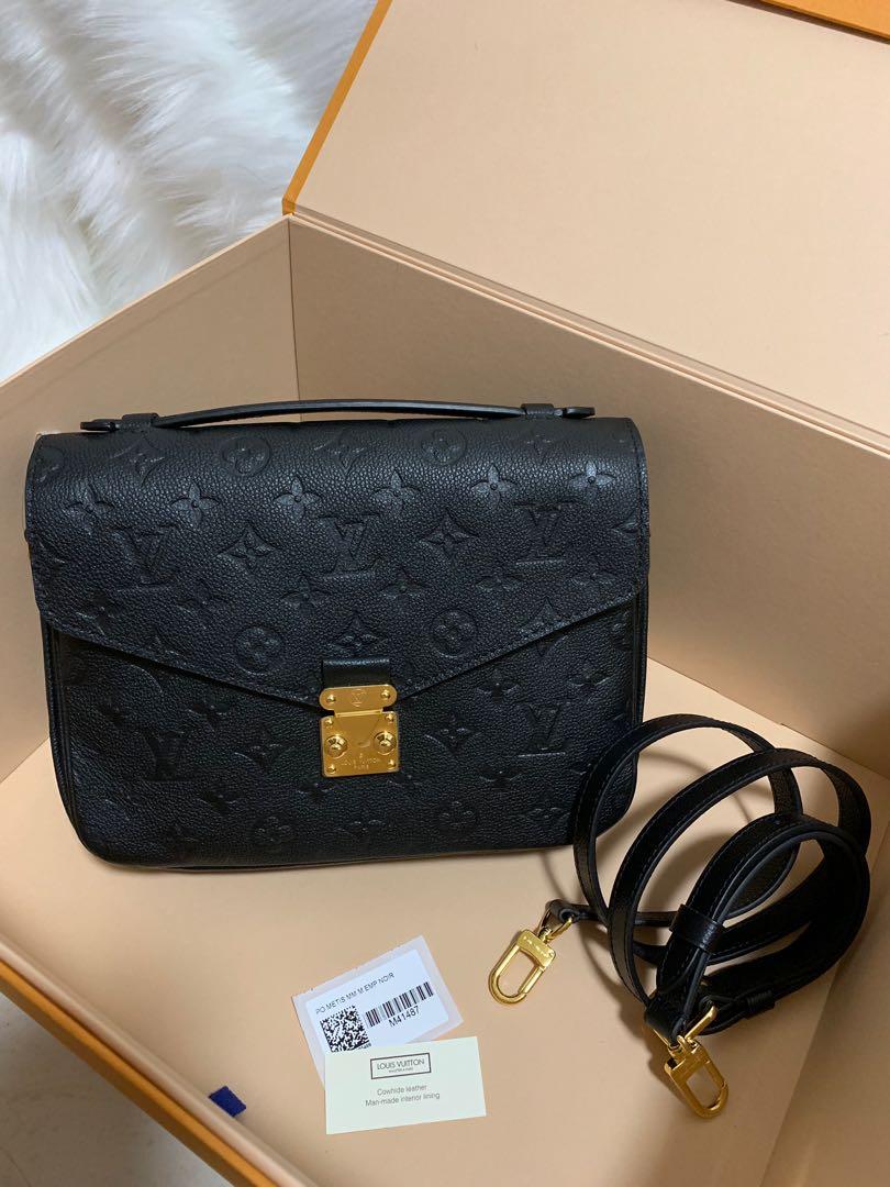Preloved Louis Vuitton Pochette Métis Empreinte Leather Tourterelle,  Luxury, Bags & Wallets on Carousell