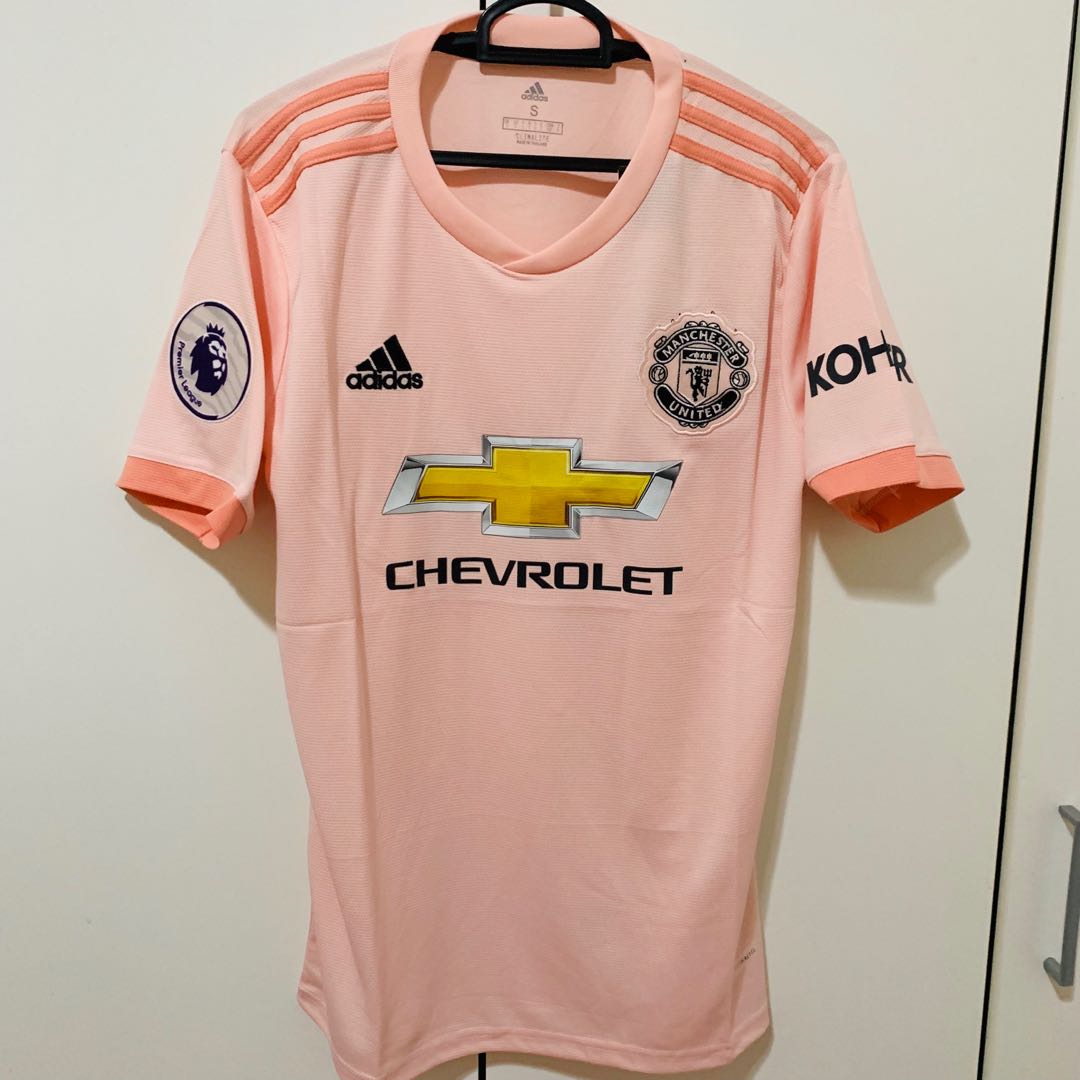 Clearance Man United 18 19 Away Kit Instock Sports Sports Apparel On Carousell