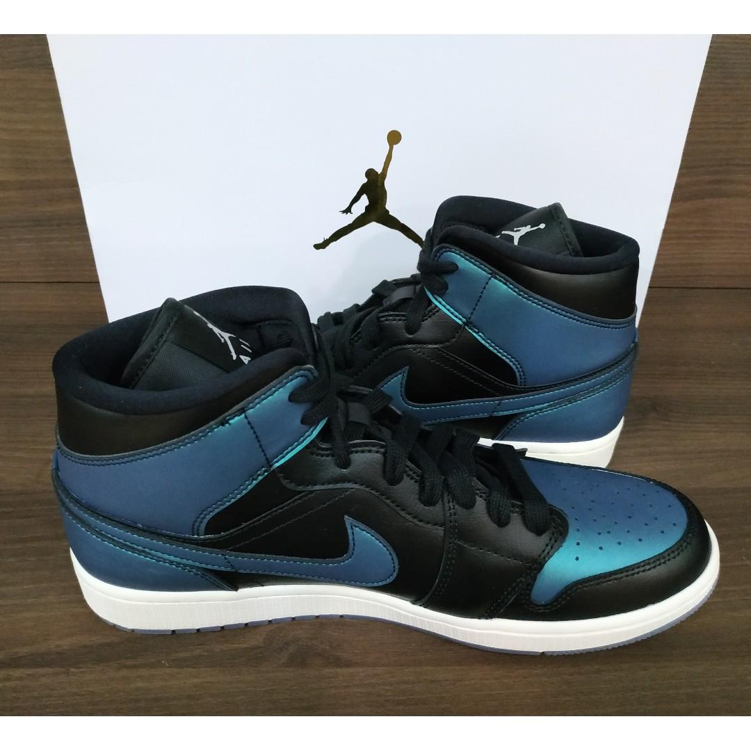 Nike air jordan deals 1 mid iridescent black