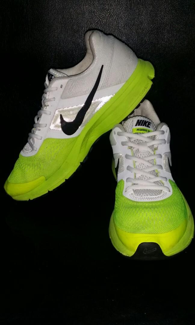 harga nike pegasus 30