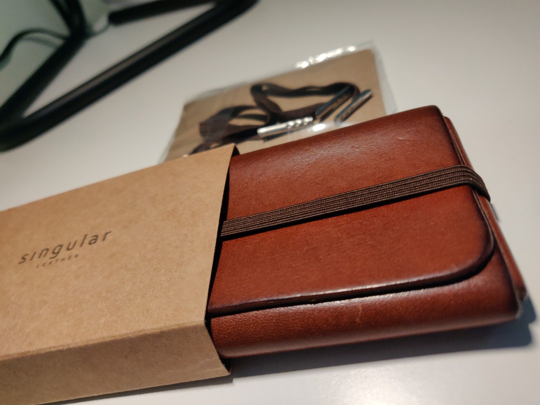 Astrid Minimalist Wallet (PAOLO), Men's Fashion, Watches & Accessories,  Wallets & Card Holders on Carousell