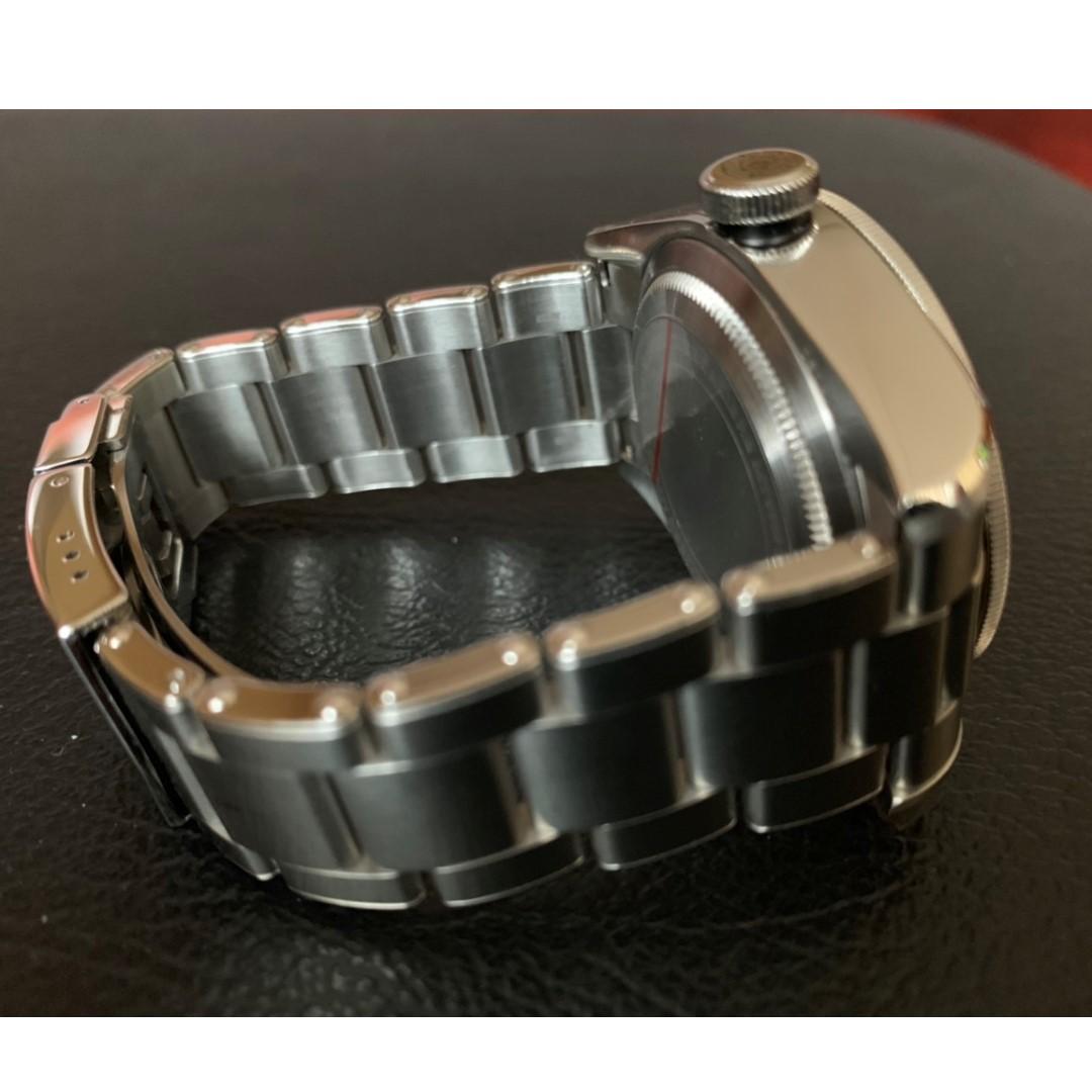 Tudor Black Bay (Category: Luxury Watches) located in Manila. Submitted by clark.kent1 (Listing ID 243980874, Image 3). Description: Tudor Black Bay Black Good as Brand New 2018 Model Stickers Still Intact Complete with box and papers .