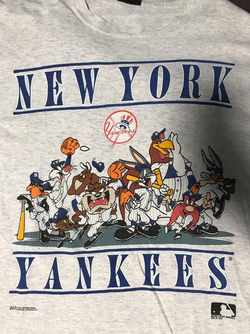 Vintage MLB New York Yankees Looney Tunes T-Shirt, New York Yankees Shirt,  MLB World Series, Gift for Baseball Lovers - Printiment