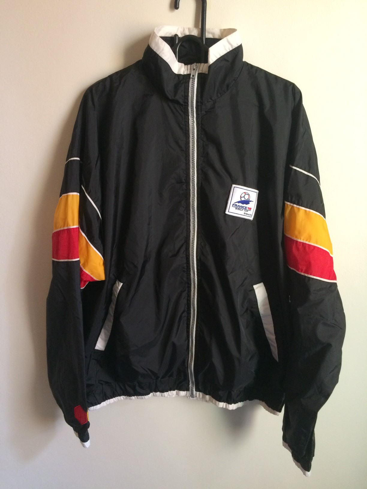 VINTAGE FILA World Cup 98 Jacket Men s Fashion Tops Sets