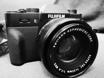 FUJIFILM XT20 with FX35mm Lens