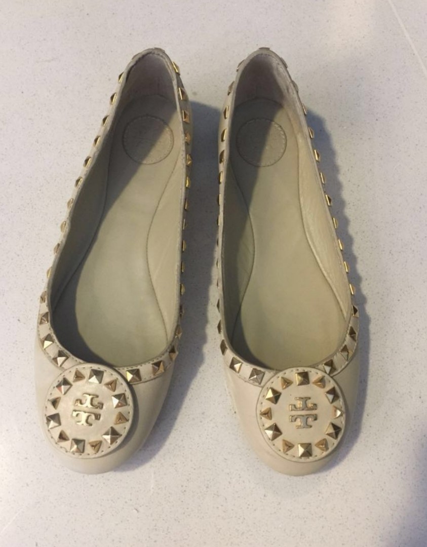 Authentic Tory Burch Dale Studded Ballerina Flats, Women's Fashion,  Footwear, Flats on Carousell