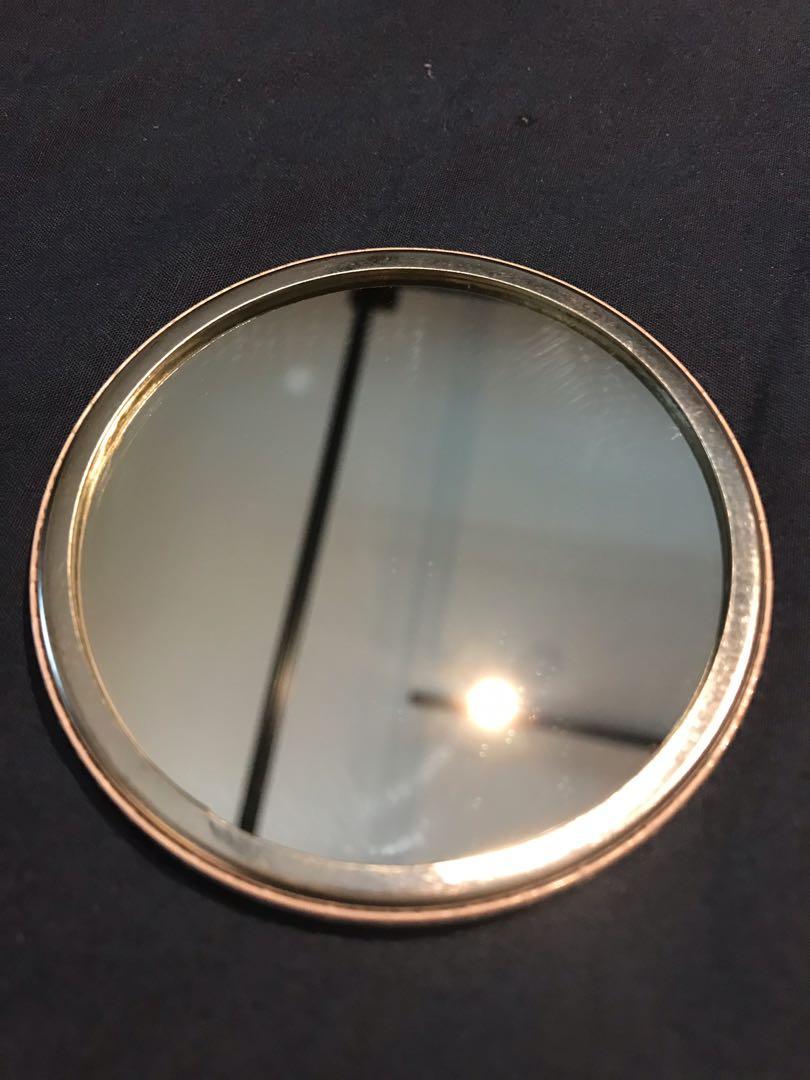 Brand New Victorian-Inspired Compact Mirror (Category: Mirrors) located in Manila. Submitted by yearoftherabbit (Listing ID 244119196, Image 2). Description: Just a mirror, does not hold powder. It is approximately 3" in diameter and features the famous painting “Big Black Hat” by renown American illustrator Harrison Fisher. Fisher is known for the beautiful women he painted who were overwhelmingly elegant. He was ahead of his time in that he als