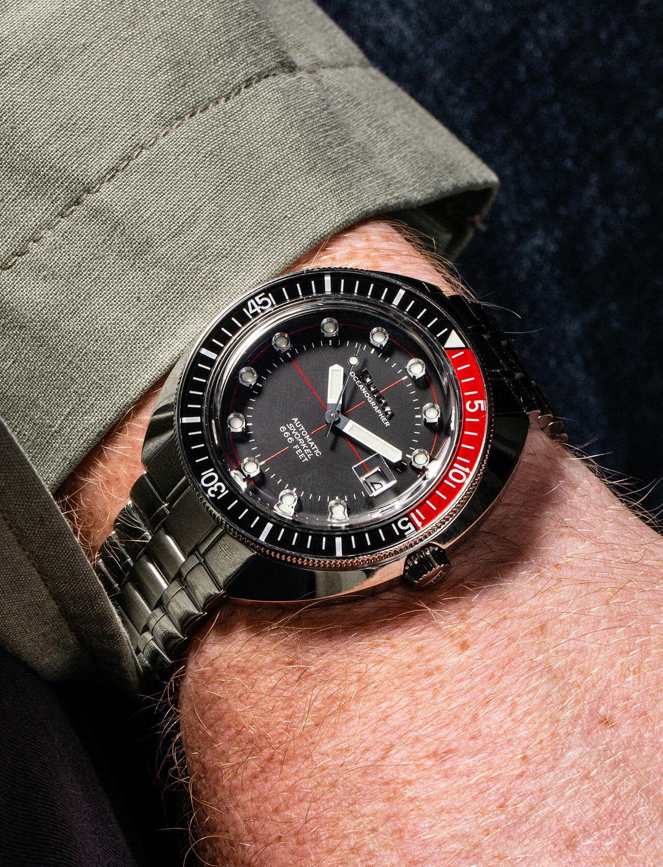 Bulova Devil Diver reissue 98B320 Mobile Phones Gadgets Wearables Smart Watches on Carousell