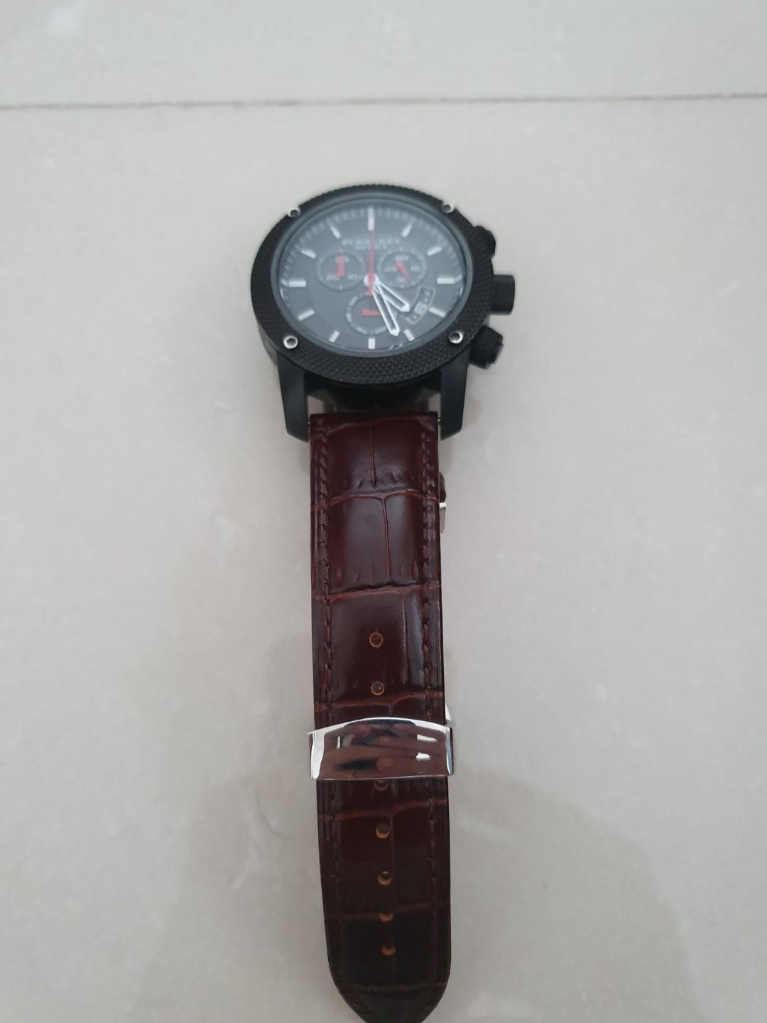 Burberry 7701 store