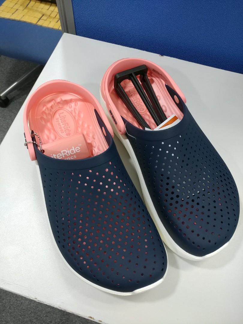 crocs literide clog blue