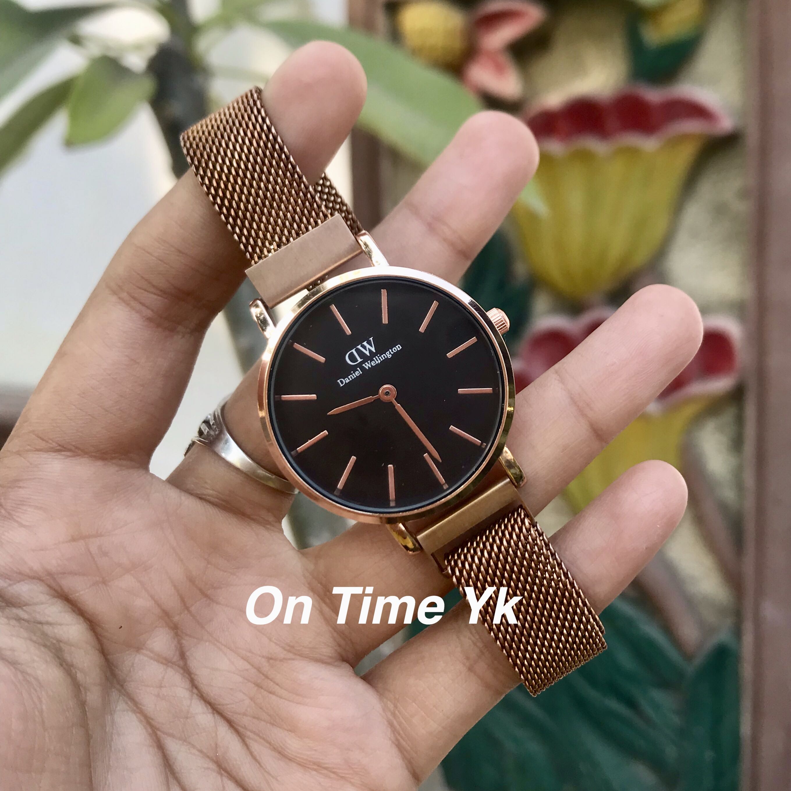 Daniel wellington magnet discount