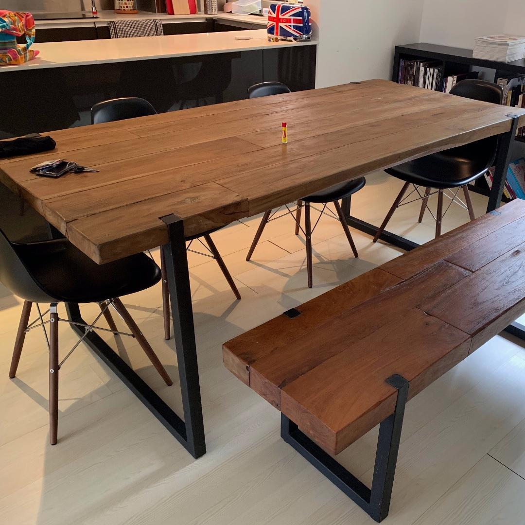 8 year old table and chairs