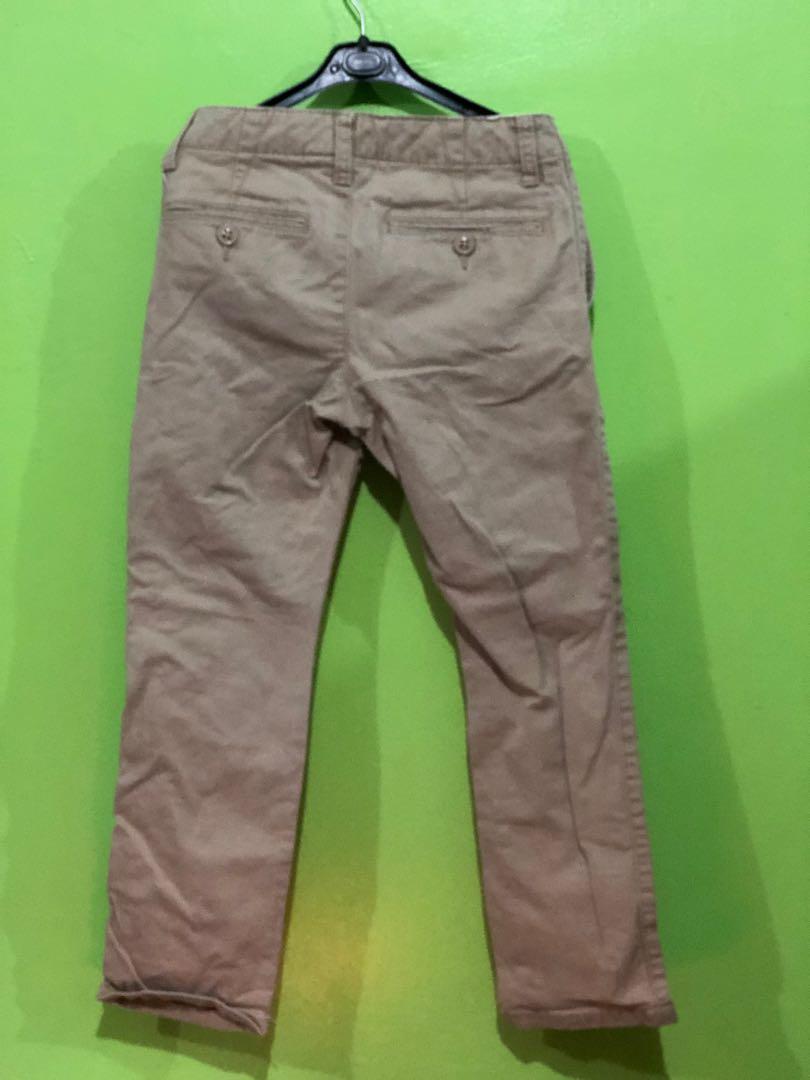 Gap pants (Category: Babies & Kids Fashion) located in Rizal. Submitted by usofa (Listing ID 244184627, Image 3). Description: Original gap Slightly used .
