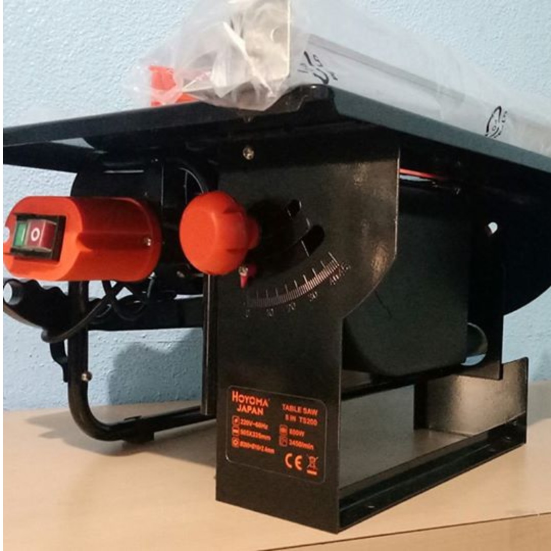 Hoyoma table shop saw