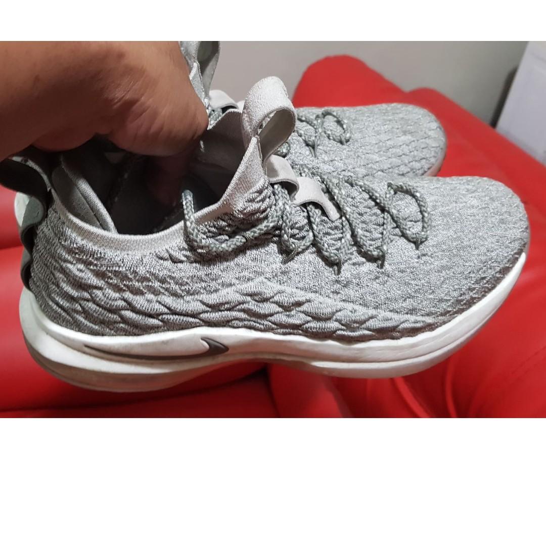lebron xv low cool grey