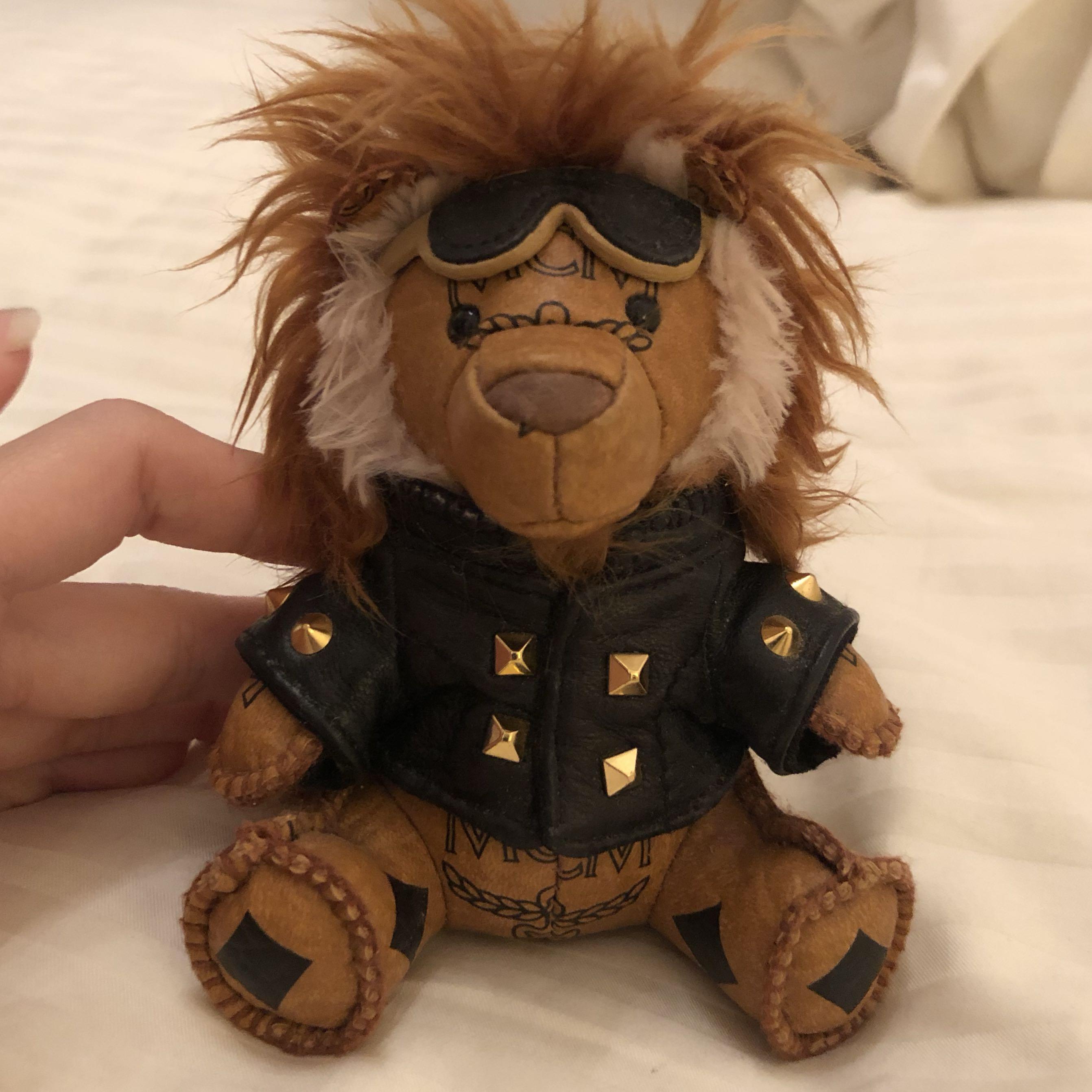 MCM Lion keychain