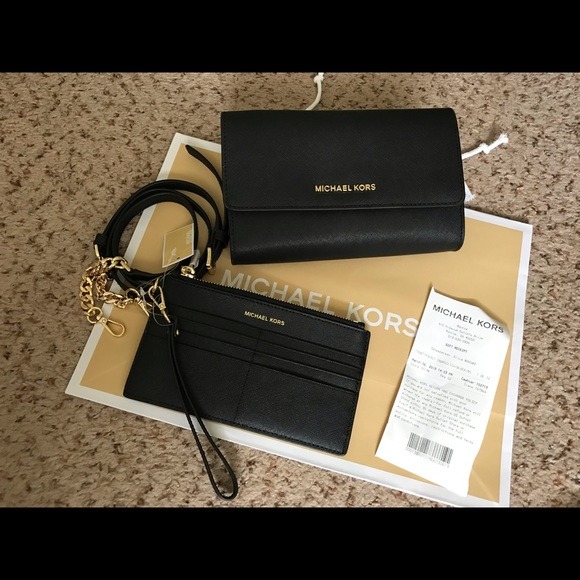 Michael Kors Jet Set Travel 3-in-1 Wristlet Clutch Crossbody in