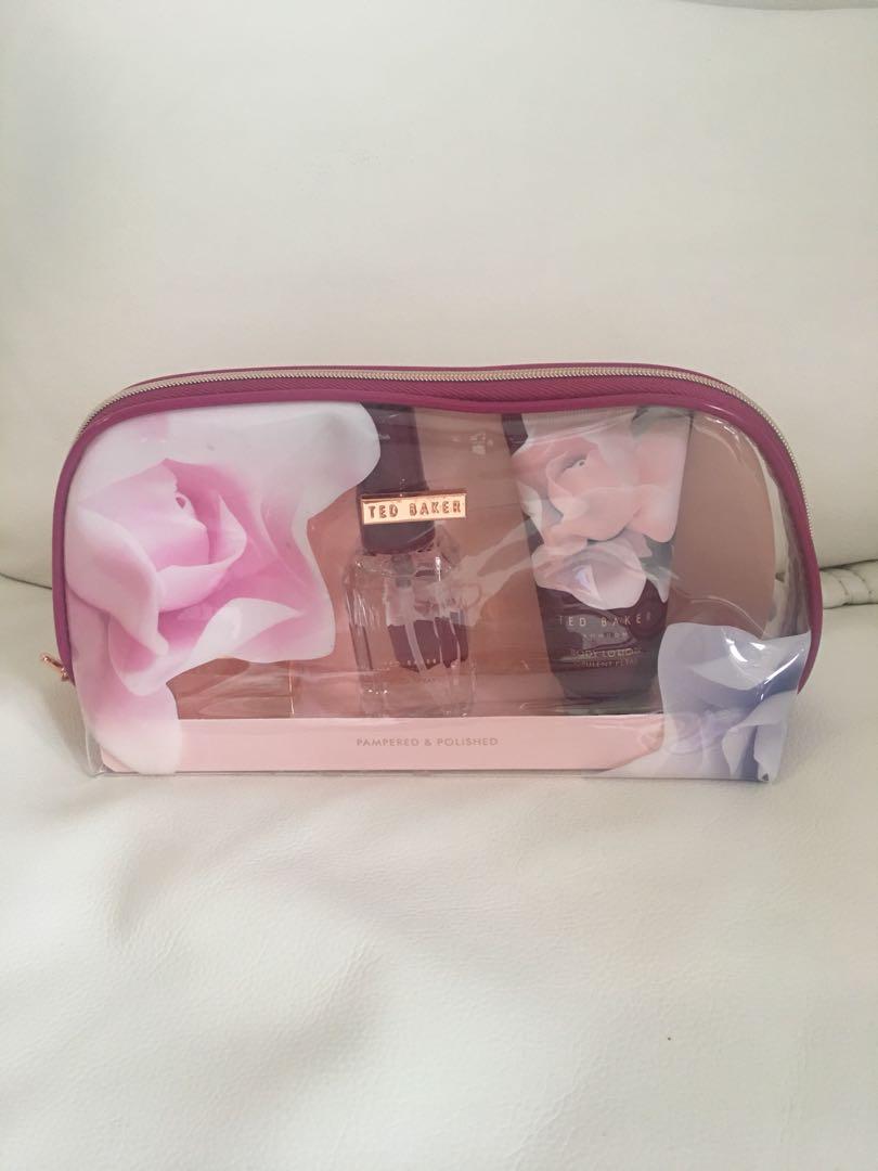 Ted baker pampered & 2025 polished mini beauty bag gift
