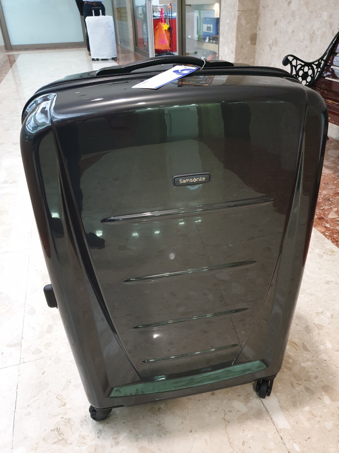 Samsonite sigma 76cm expandable spinner price cheap