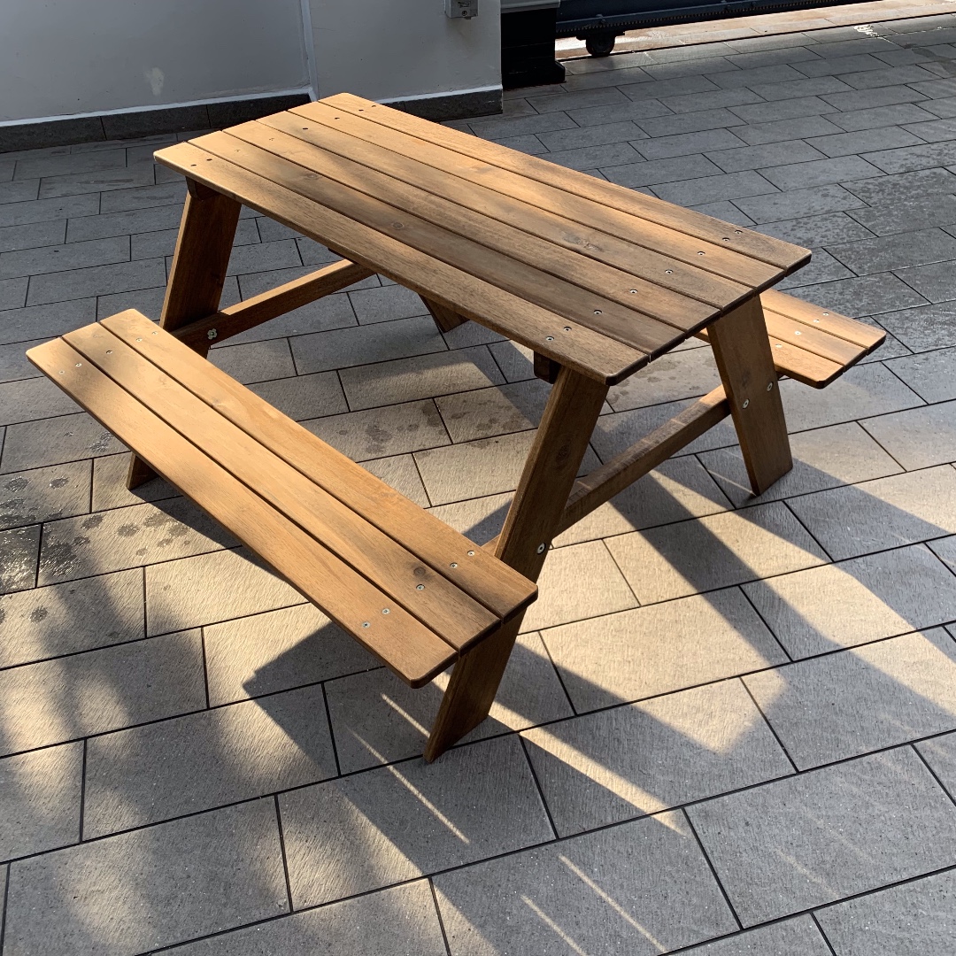 Download Ikea Kids Picnic Table Background