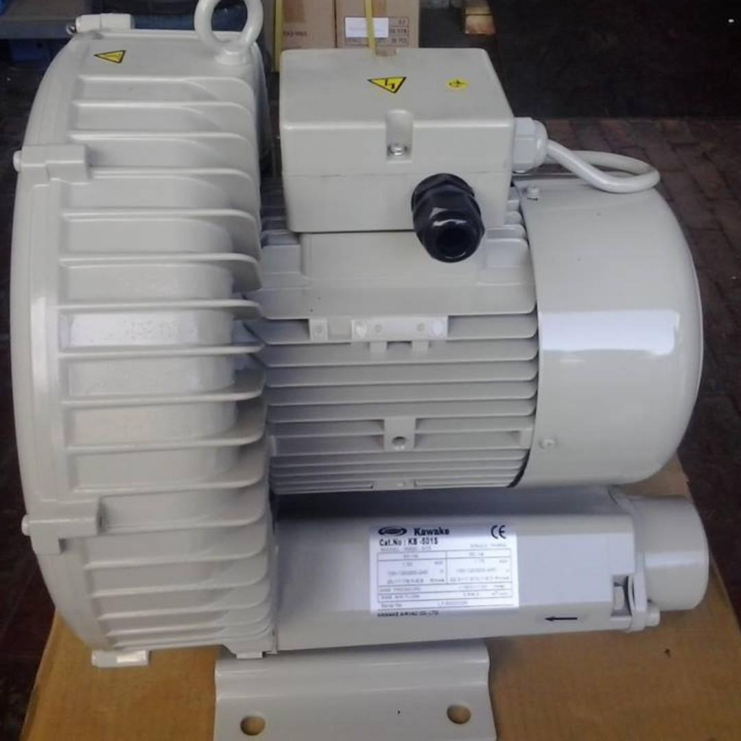 RING BLOWER ( 2.33 Hp ) KB- 501A , KAWAKE (Category: Construction Tools & Equipment) located in Caloocan City. Submitted by edgar.mondejar (Listing ID 244150937, Image 1). Description: PORT SIZE : 2 " N.P.T. MAX airflow CFM 141.10 MAX pressure mbar 210 MAX vacuum mbar 200 Motor voltage 240 - 440 volts Rated current 6.2 / 3.2 Motor power THREE PHASE Motor output 1.75 Kw ******t temp 7 - 40 C STOCK CODE BLW - KWE - 010 BRAND : KAWAKE .