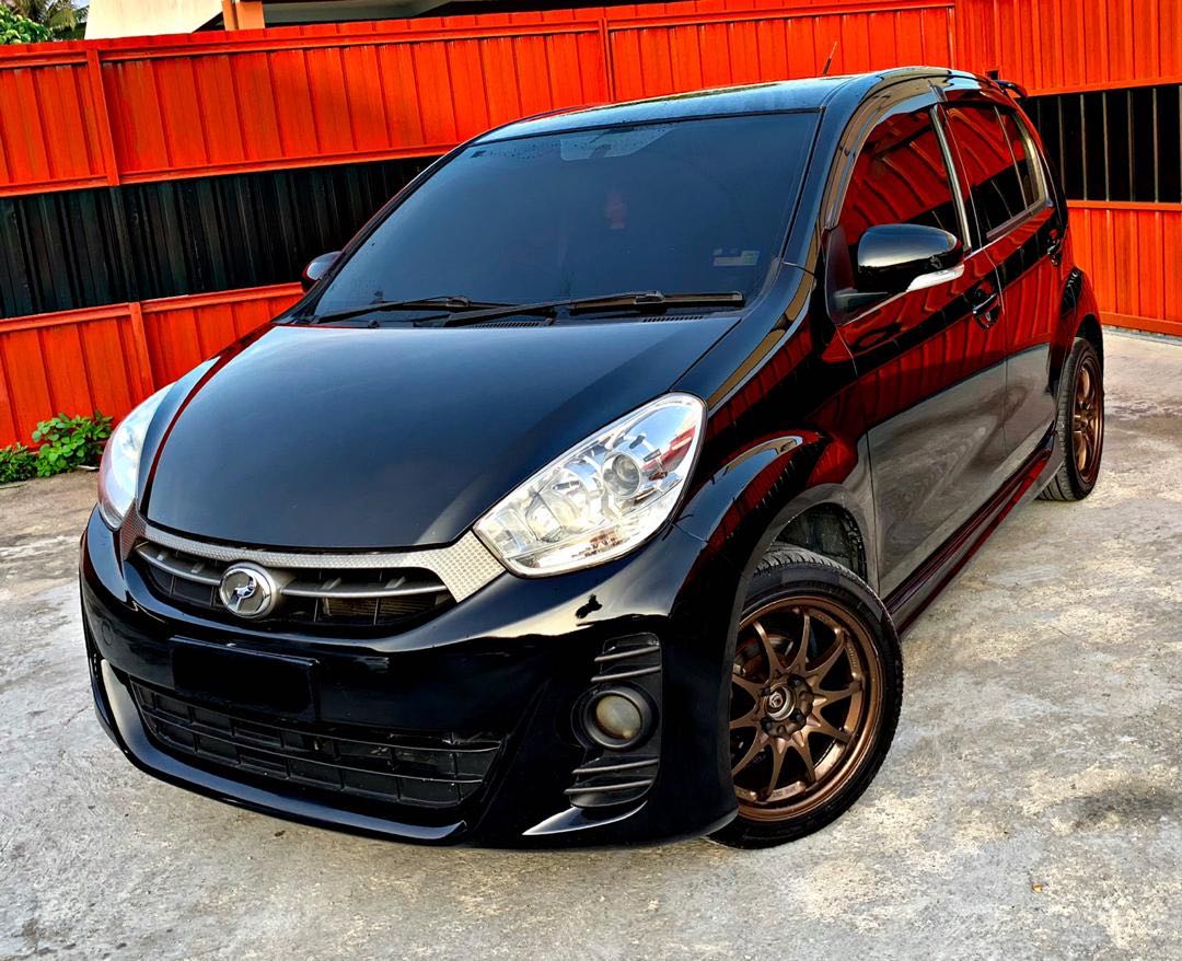 Sewa Beli Berdeposit Perodua Myvi 1 3 Se Auto Tiptop Condition Free Excident Cars Cars For Sale On Carousell