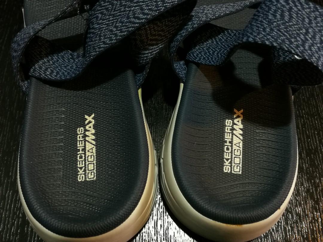 Womens skechers goga max hotsell