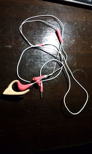 由 butteronly_tmm (刊登 ID 232635616，圖片 1) 提交，位於 的 (類別：)，說明：。