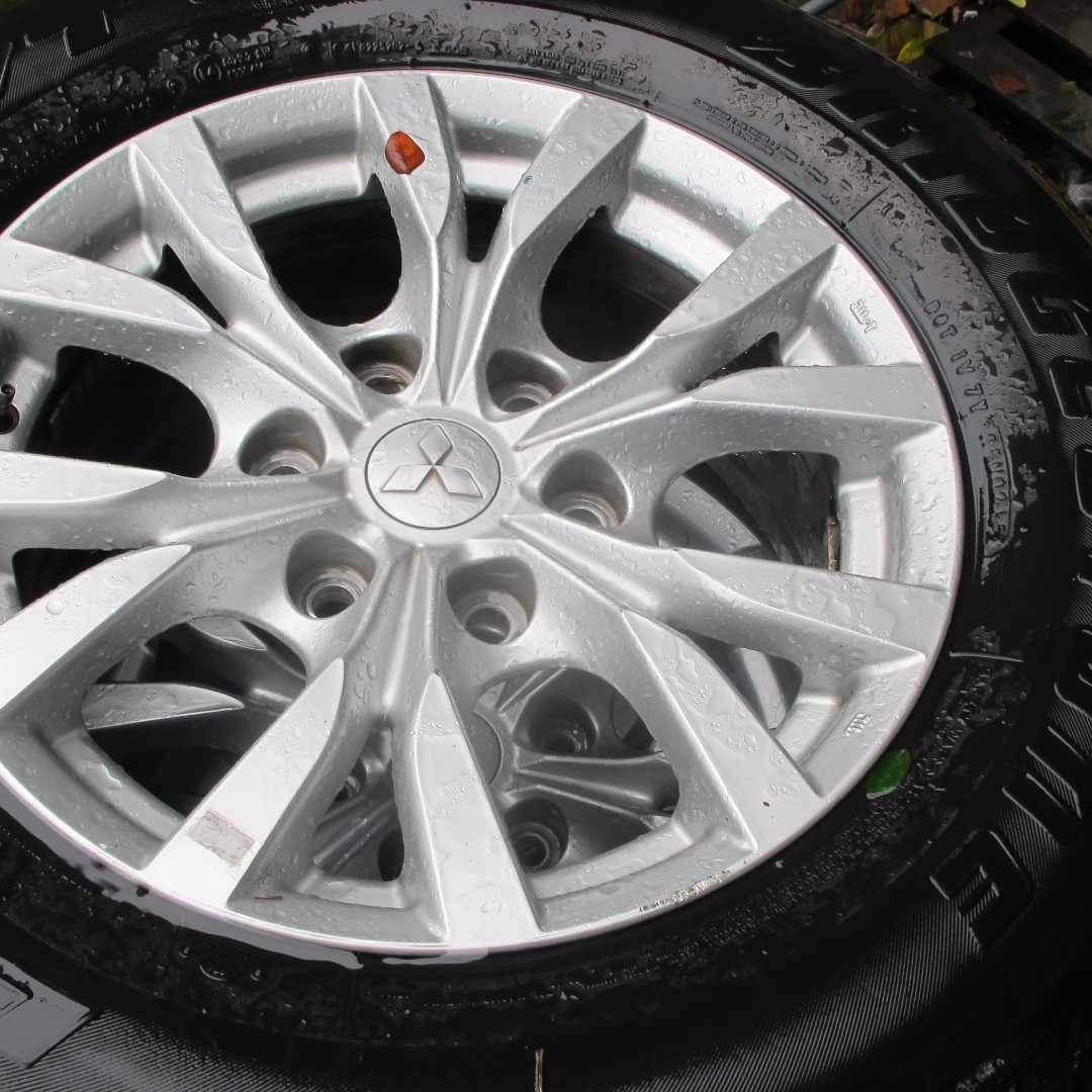 thick tires