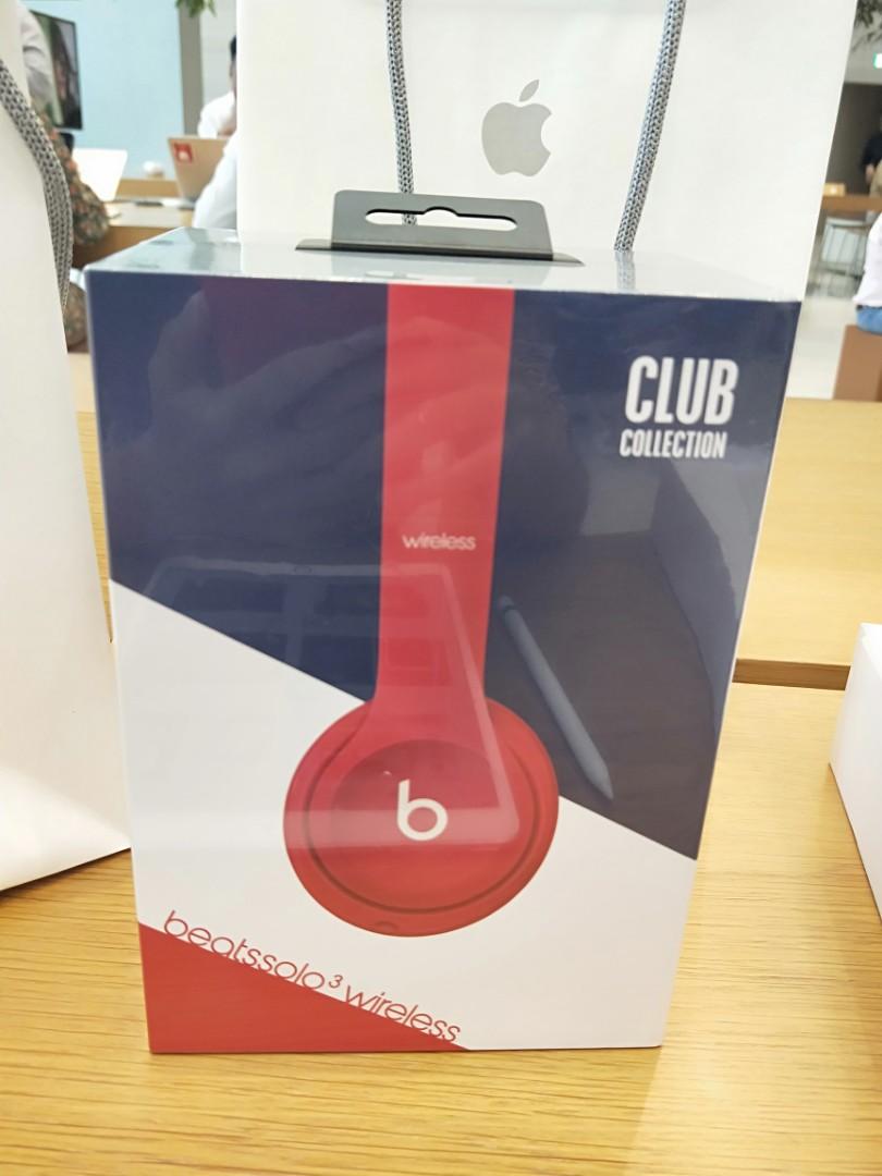 Club on sale red beats
