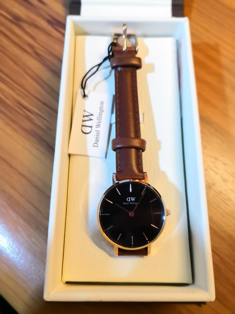 Watch classic Petite St Mawes 28mm, Mobile Phones & Gadgets, & Watches on Carousell