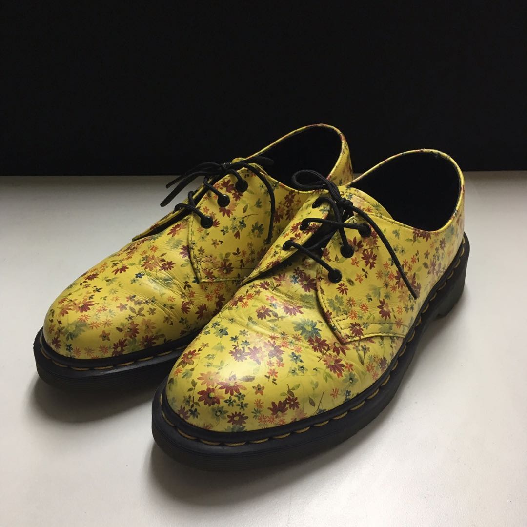 Dr martens little flowers store
